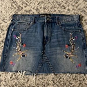 Express denim skirt